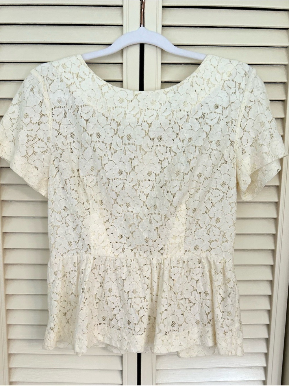 French Connection Cream Lace Peplum Top Size 4